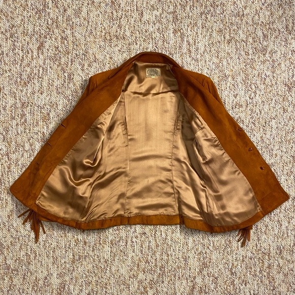 Vintage 70s suede leather fringed jacket - Picture 9 of 12